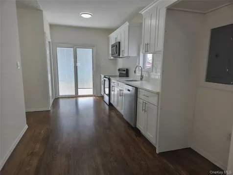 20 W 10th Road Broad Channel NY 11693