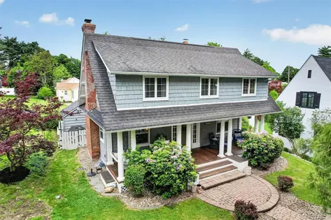 18 Mountain Road Cornwall On Hudson NY 12520