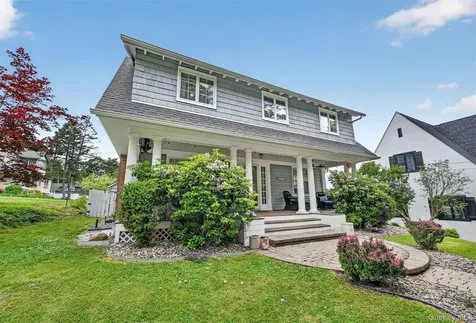 18 Mountain Road Cornwall On Hudson NY 12520