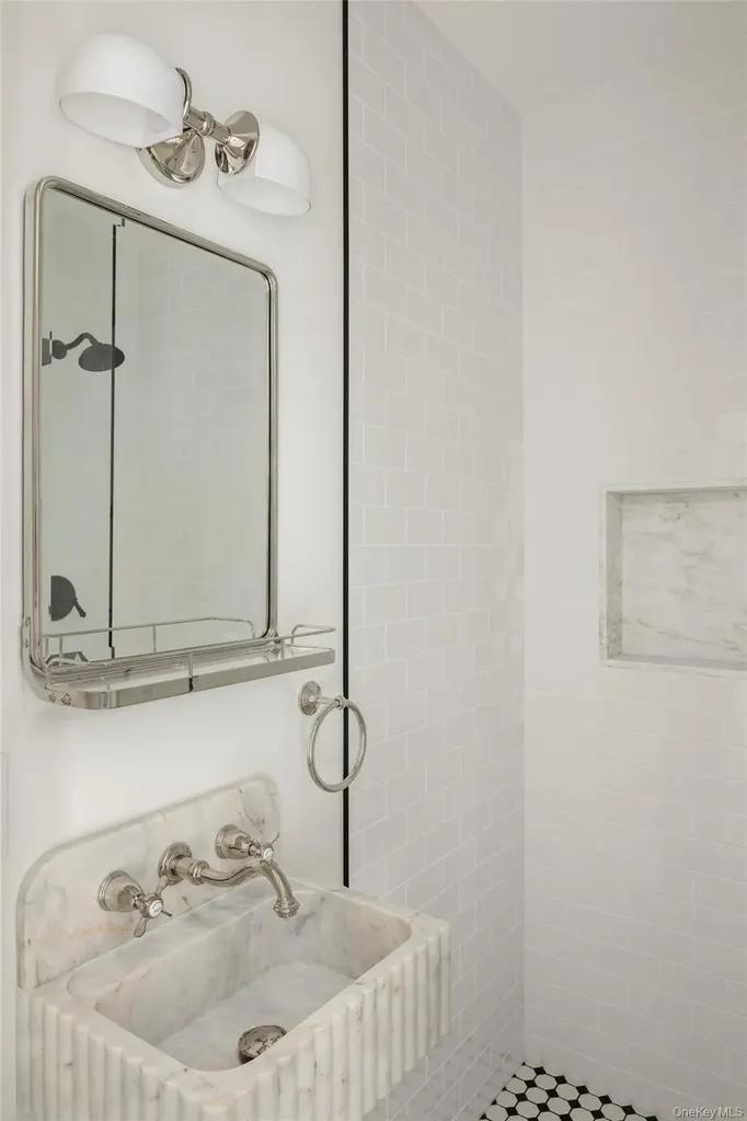 2 Jenkins Parkway Hudson NY 12534