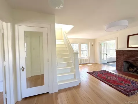 2 Jenkins Parkway Hudson NY 12534