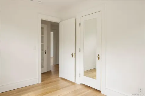 2 Jenkins Parkway Hudson NY 12534