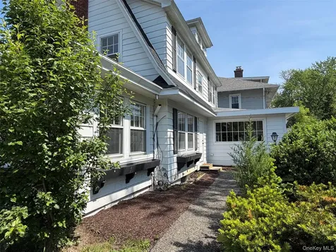 2 Jenkins Parkway Hudson NY 12534