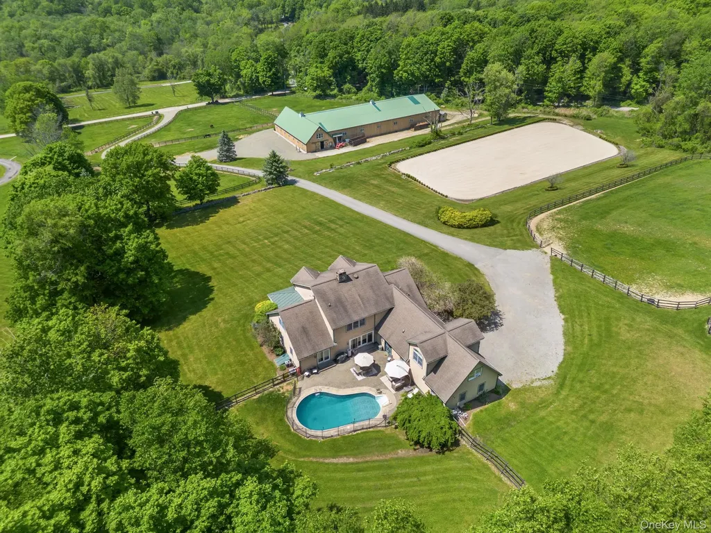 5 Mccarthy Road Holmes NY 12531