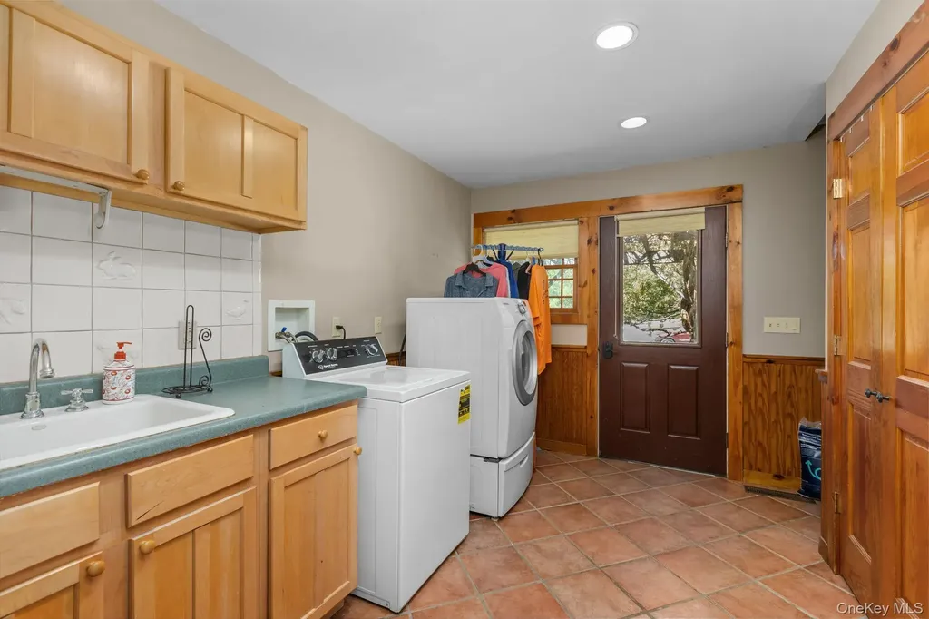 5 Mccarthy Road Holmes NY 12531