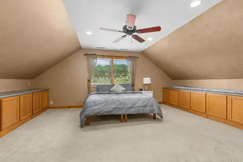 5 Mccarthy Road Holmes NY 12531