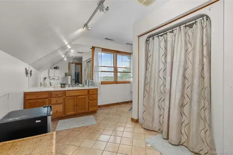 5 Mccarthy Road Holmes NY 12531