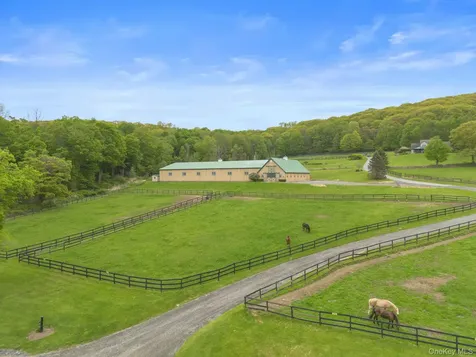 5 Mccarthy Road Holmes NY 12531