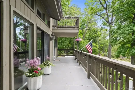 549 Westbrook Drive Cortlandt Manor NY 10567