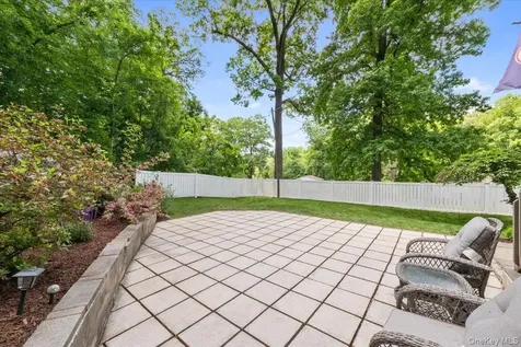 549 Westbrook Drive Cortlandt Manor NY 10567
