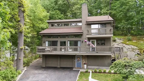 549 Westbrook Drive Cortlandt Manor NY 10567