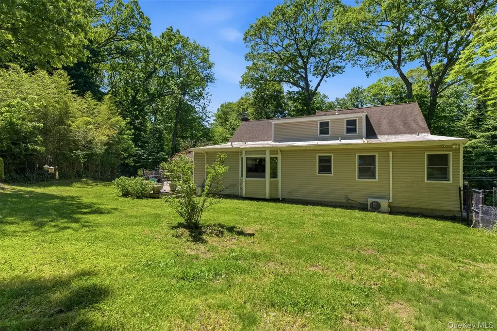 106 Vineyard Road Huntington NY 11743
