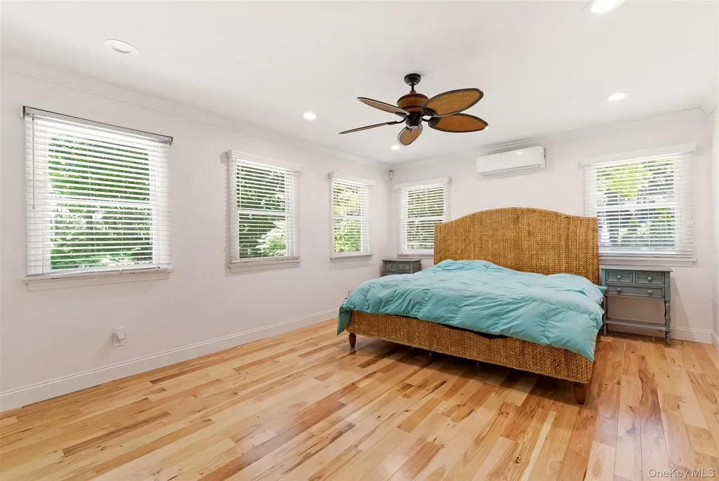 106 Vineyard Road Huntington NY 11743