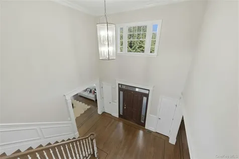 1330 Ridge Road Laurel Hollow NY 11791