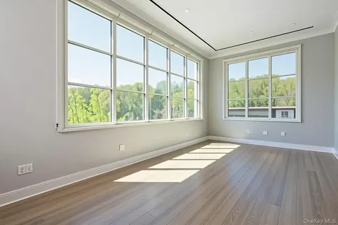 100 Garvies Point Road Glen Cove NY 11542