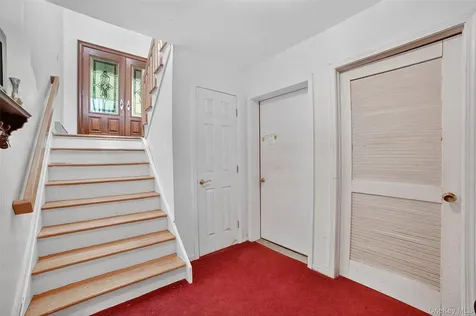 986 Cliff Avenue Yorktown Heights NY 10598