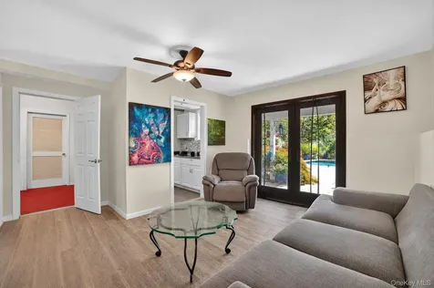 986 Cliff Avenue Yorktown Heights NY 10598