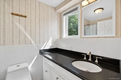 986 Cliff Avenue Yorktown Heights NY 10598