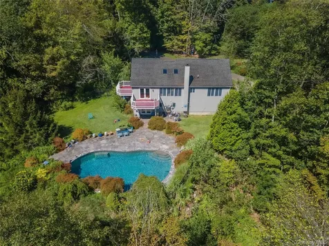 986 Cliff Avenue Yorktown Heights NY 10598