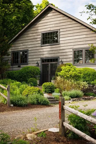 155 Wey Road Rhinebeck NY 12572