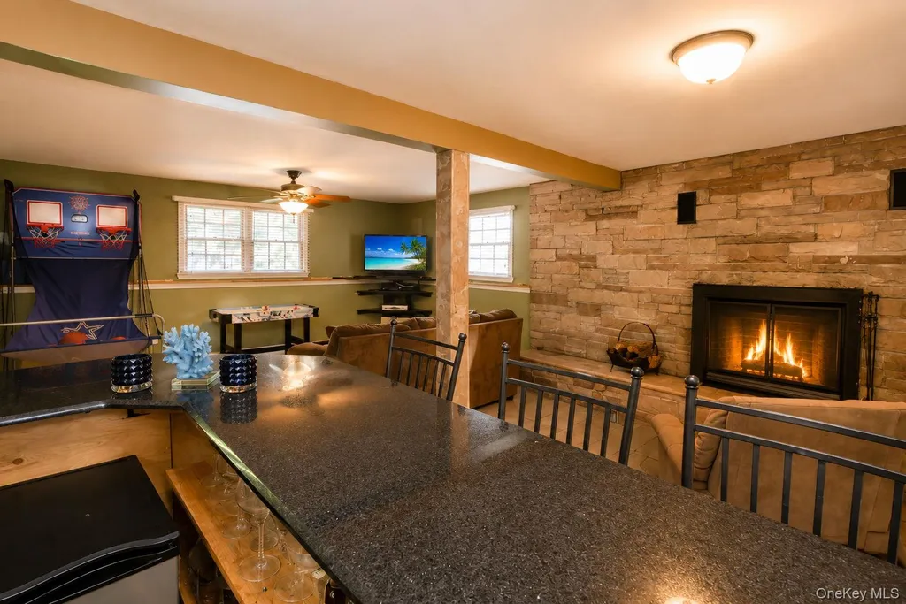 111 Ludvigh Road Bardonia NY 10954