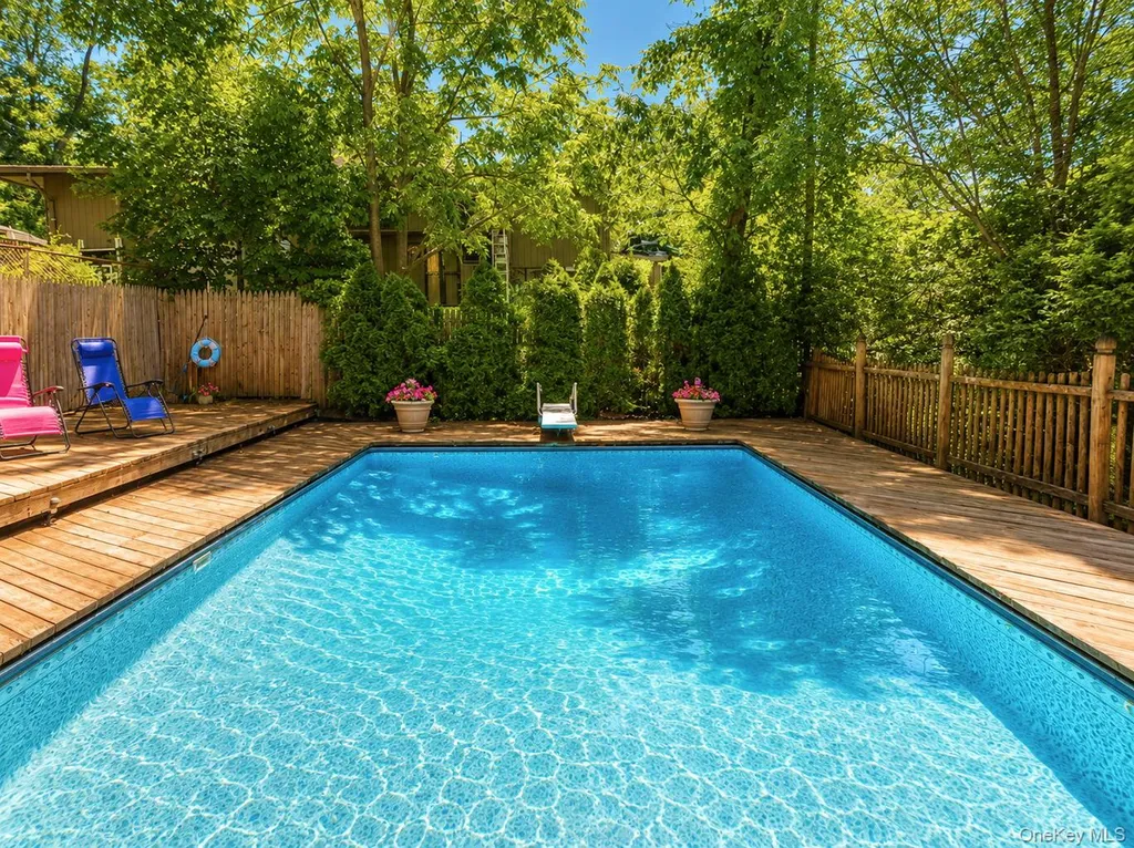 111 Ludvigh Road Bardonia NY 10954