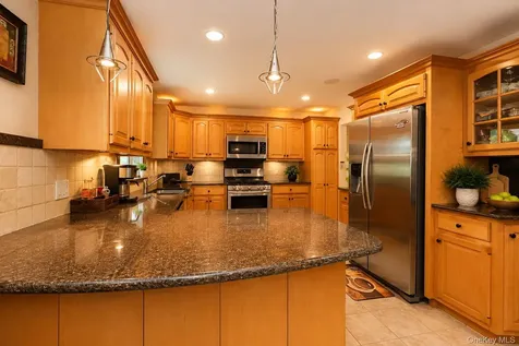 111 Ludvigh Road Bardonia NY 10954