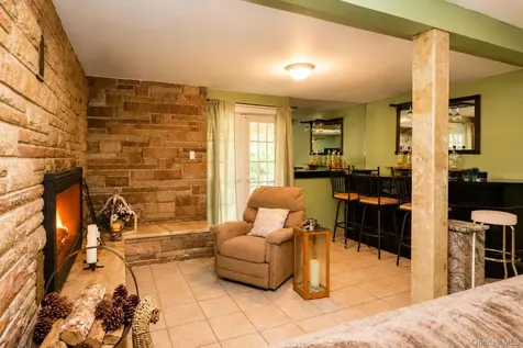 111 Ludvigh Road Bardonia NY 10954