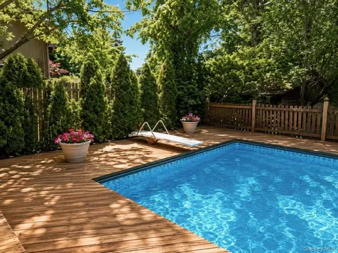 111 Ludvigh Road Bardonia NY 10954