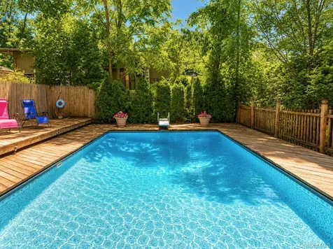 111 Ludvigh Road Bardonia NY 10954