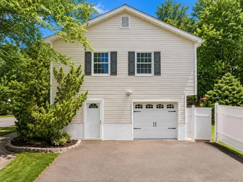 111 Ludvigh Road Bardonia NY 10954