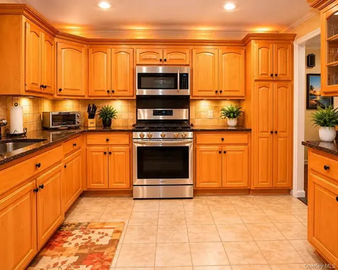 111 Ludvigh Road Bardonia NY 10954