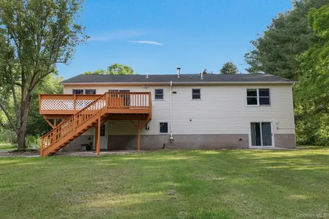 9 Evan Road Dover Plains NY 12522