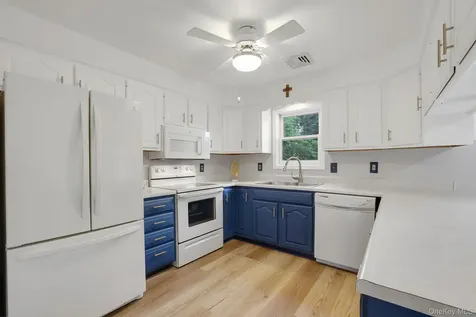 9 Evan Road Dover Plains NY 12522