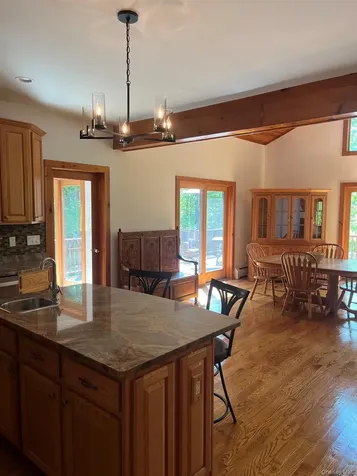 82 Indian Lake Road Putnam Valley NY 10579