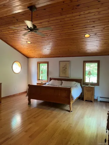 82 Indian Lake Road Putnam Valley NY 10579
