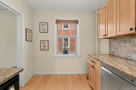 1815 Palmer Avenue Larchmont NY 10538