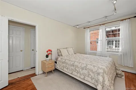 1815 Palmer Avenue Larchmont NY 10538