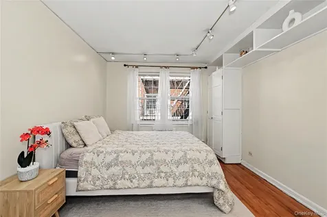 1815 Palmer Avenue Larchmont NY 10538