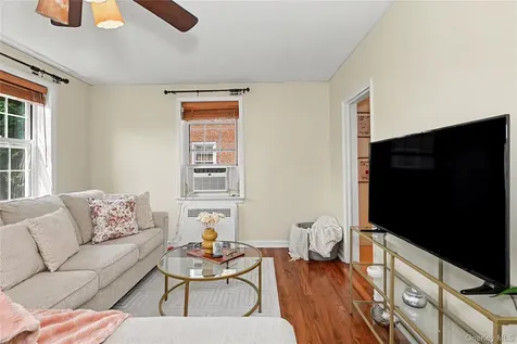 1815 Palmer Avenue Larchmont NY 10538