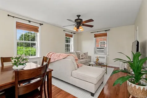 1815 Palmer Avenue Larchmont NY 10538