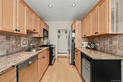 1815 Palmer Avenue Larchmont NY 10538