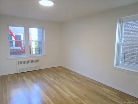 585 Mclean Avenue Yonkers NY 10705