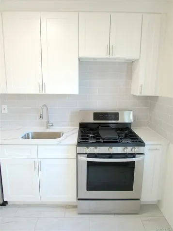 585 Mclean Avenue Yonkers NY 10705