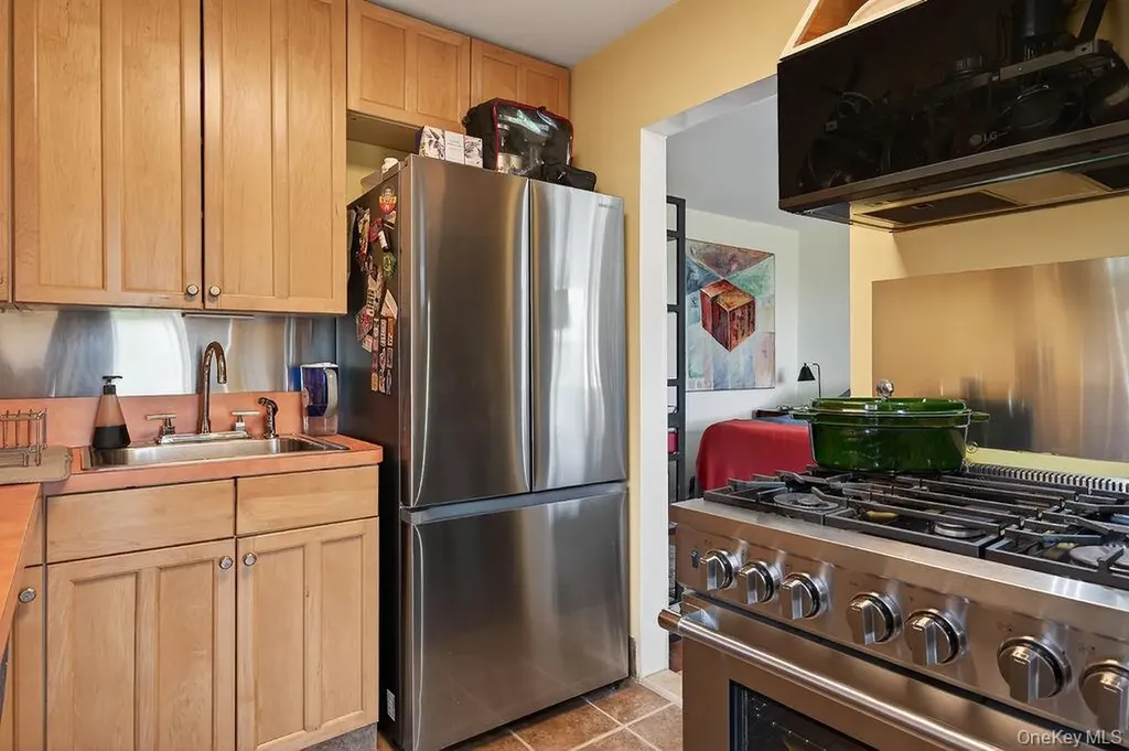 100 Dehaven Drive Yonkers NY 10703