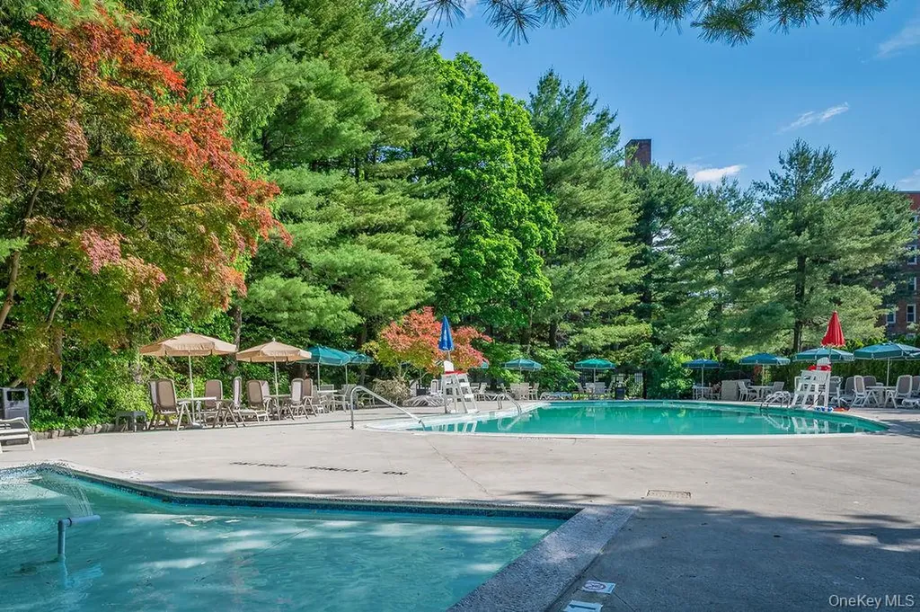 100 Dehaven Drive Yonkers NY 10703