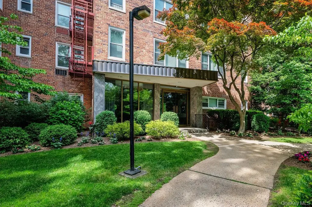 100 Dehaven Drive Yonkers NY 10703