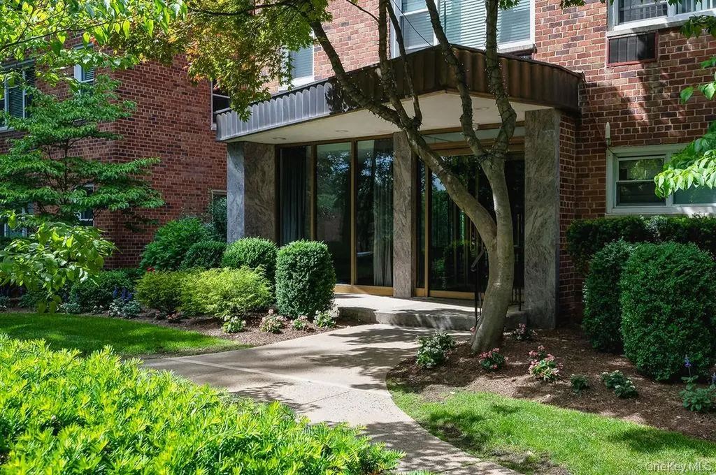 100 Dehaven Drive Yonkers NY 10703