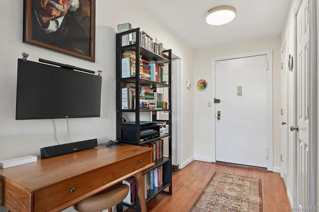 100 Dehaven Drive Yonkers NY 10703