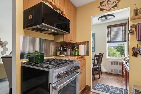 100 Dehaven Drive Yonkers NY 10703